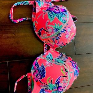 36DD swim top shade shore NEW